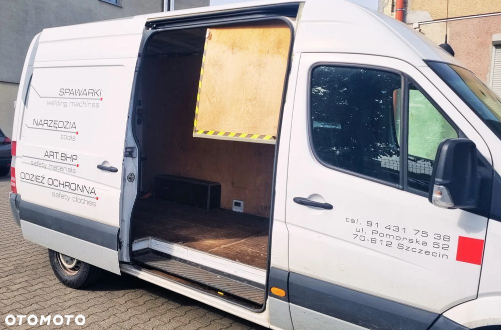 Mercedes-Benz SPRINTER - 4