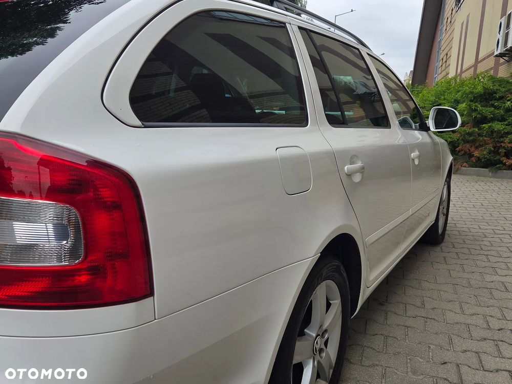 Skoda Octavia 2.0 TDI DPF Sport Edition - 16
