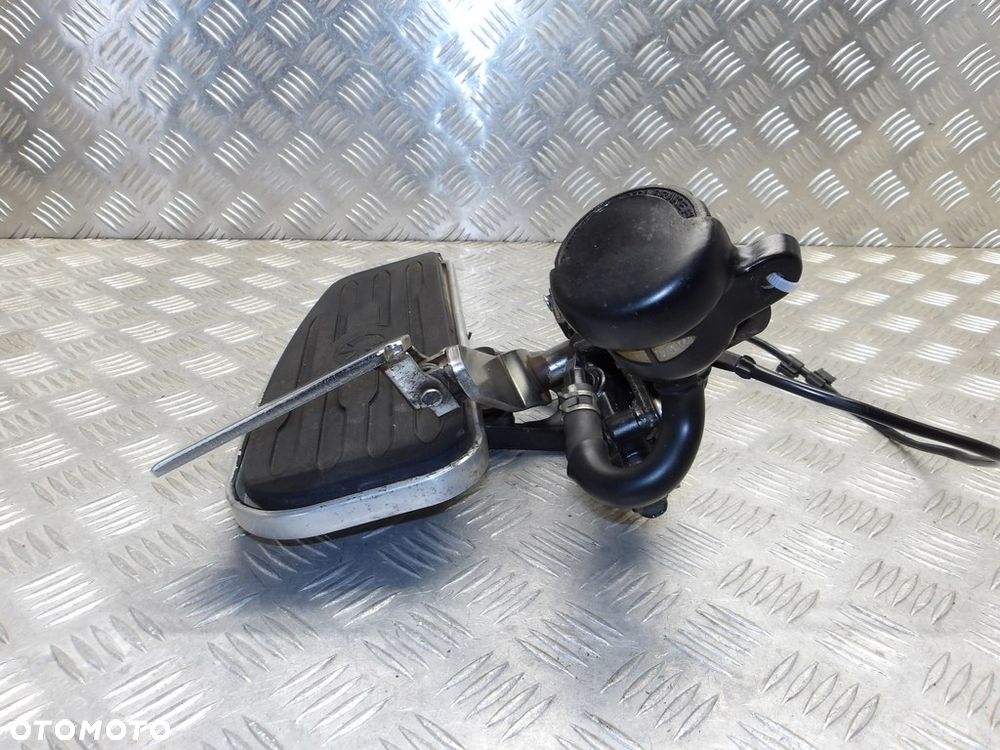 Set podest kierowcy kompletny prawy YAMAHA XV 1700 ROAD STAR 04-07r   PN. 5VN-27420-00 - 4