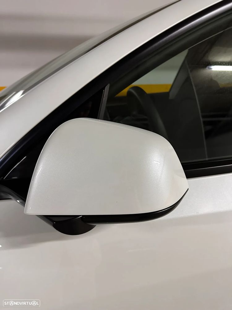 Tesla Model Y RWD - 31