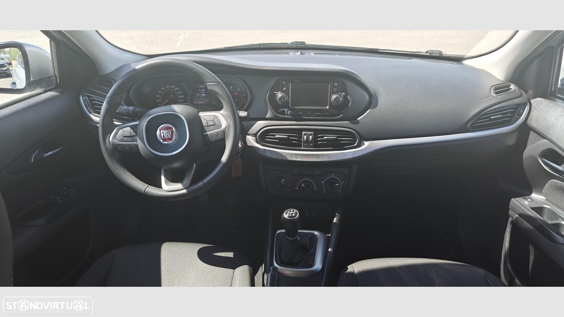 Fiat Tipo 1.3 M-Jet Easy - 10