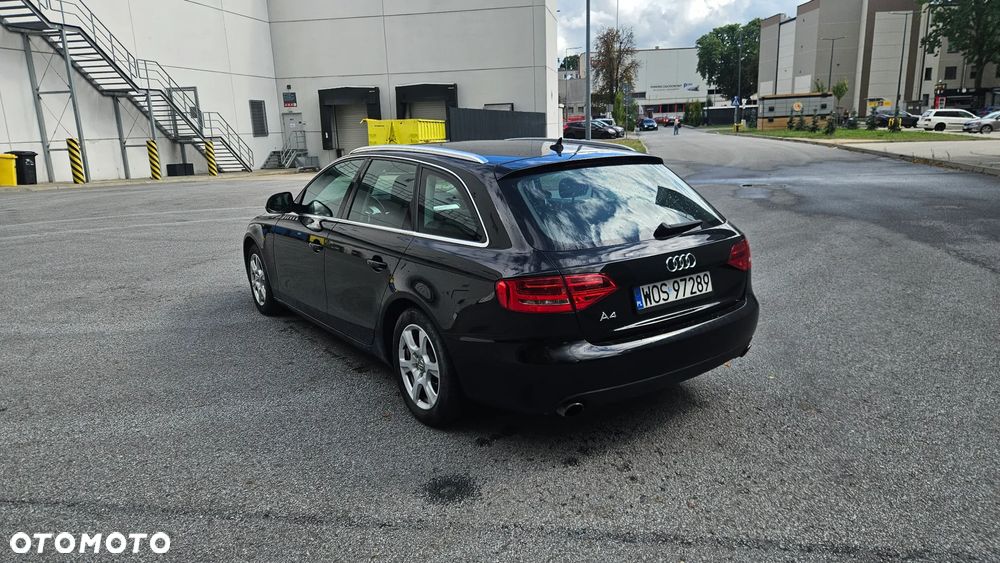 Audi A4 Avant - 6