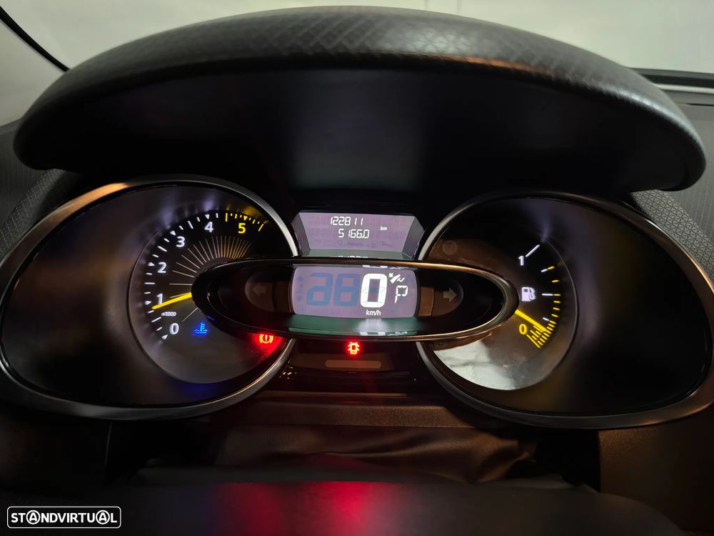 Renault Clio Sport Tourer dCi 90 EDC Luxe - 13