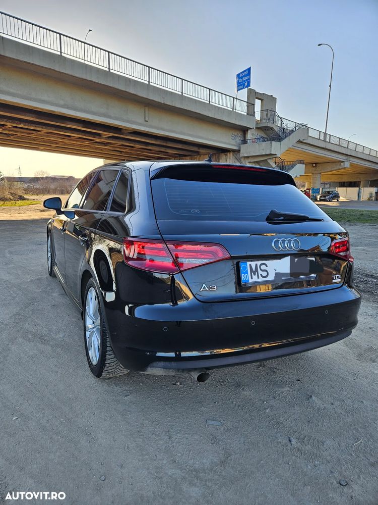 Audi A3 1.6 TDI ack sport - 7