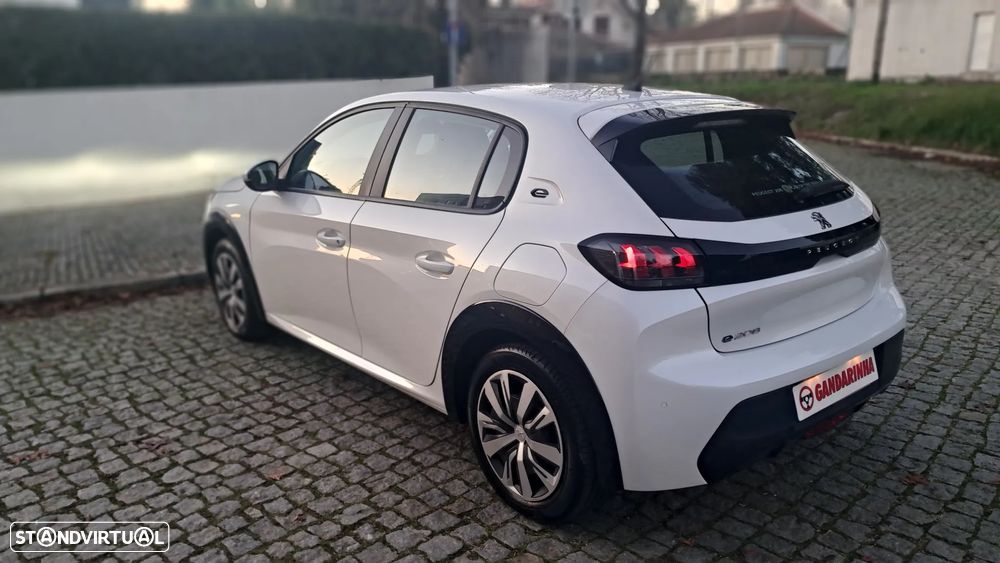 Peugeot e-208 Active - 5