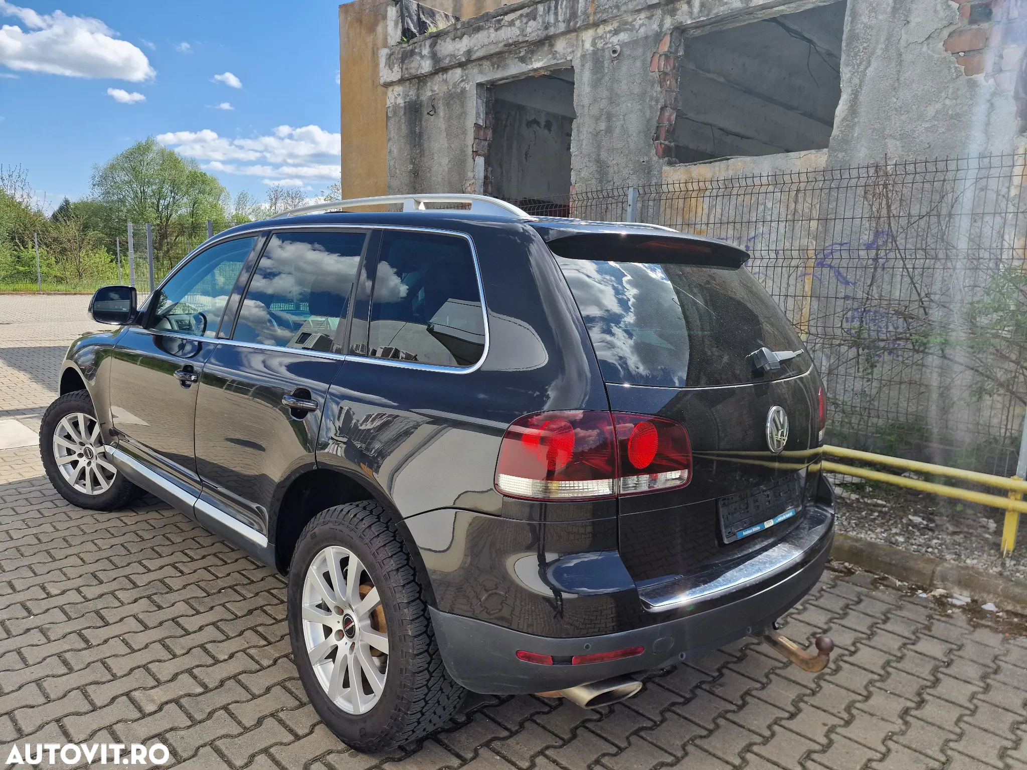 Volkswagen Touareg - 3