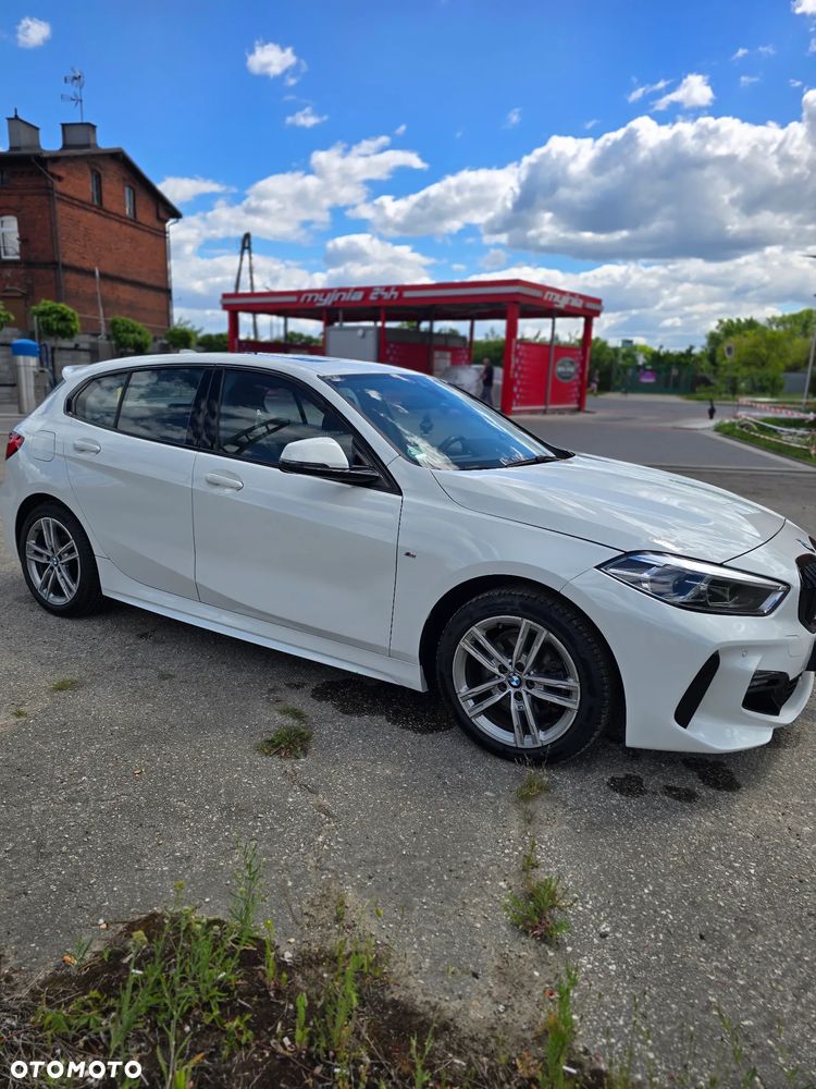 BMW Seria 1 118i M Sport - 4