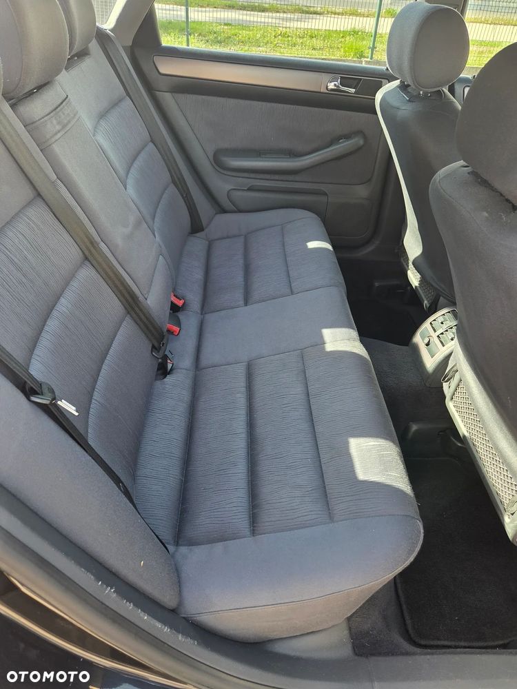Audi A6 Limousine 1.8 - 20