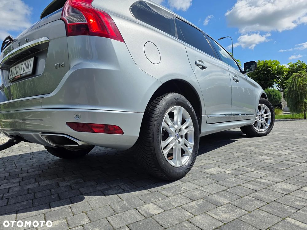 Volvo XC 60 D4 Geartronic Kinetic - 28