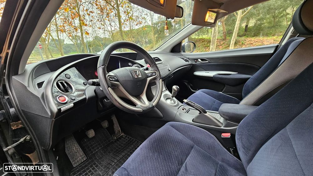 Honda Civic 1.4 Comfort - 7