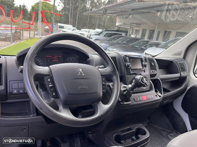 Peugeot BOXER 2.2 HDI 163cv CAB/DUPLA 7 Lug. - 8