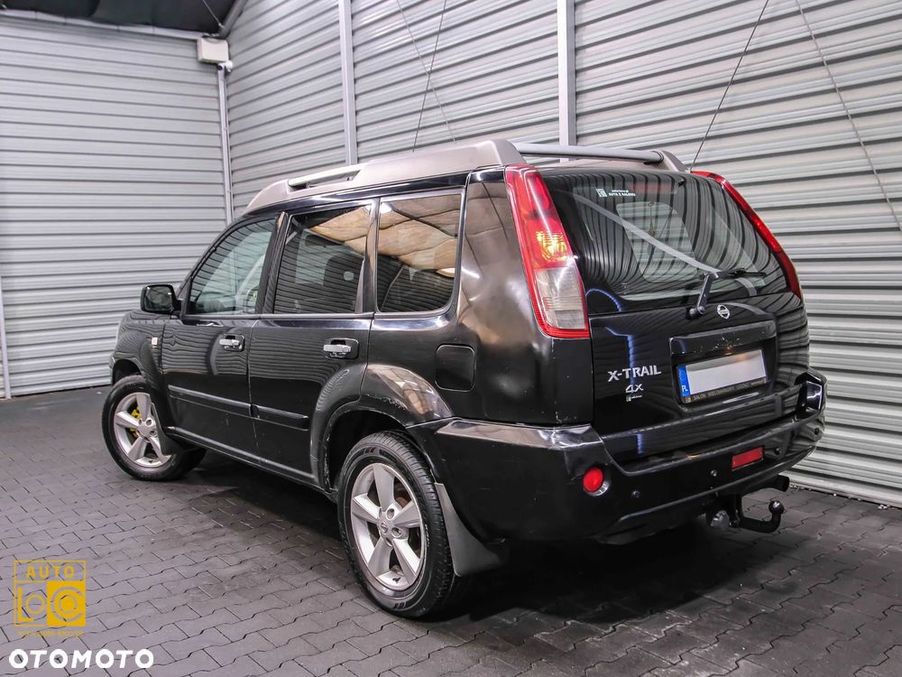 Nissan X-Trail 2.2 dCi 4x4 Columbia - 3