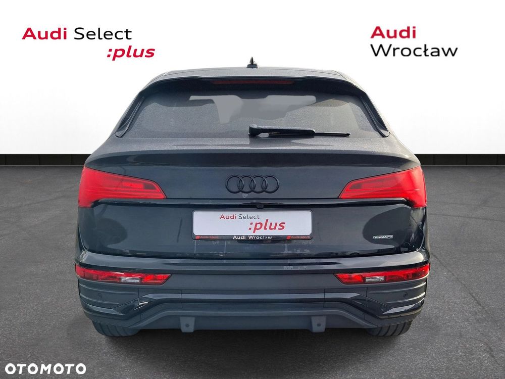 Audi Q5 Sportback - 8