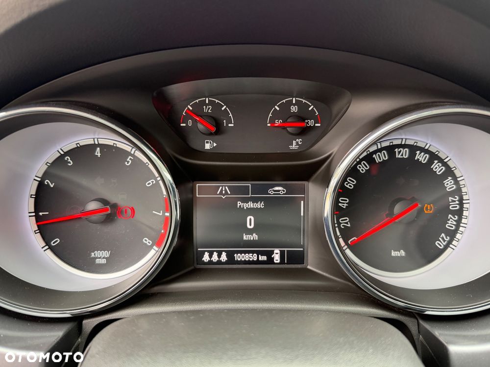 Opel Astra 1.4 Essentia - 19