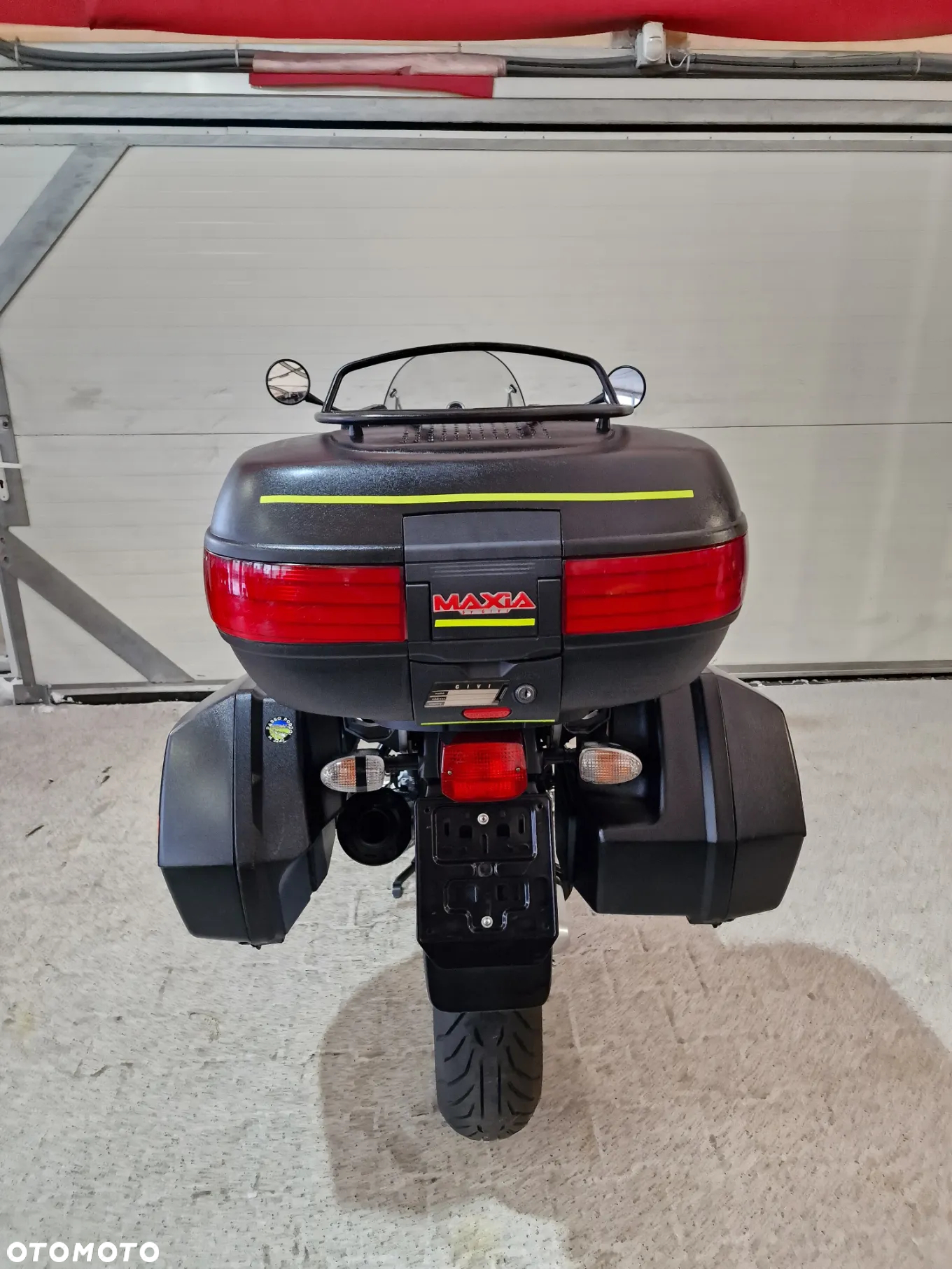 BMW R - 25