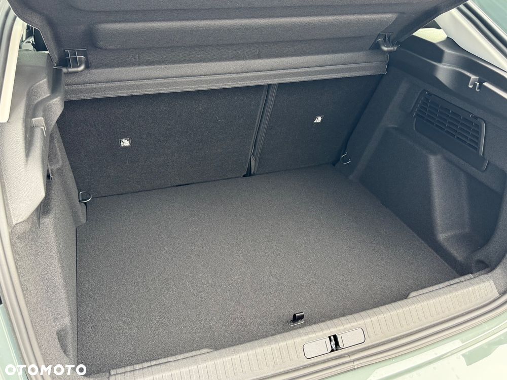 Citroën C4 1.2 PureTech Plus S&S EAT8 - 9