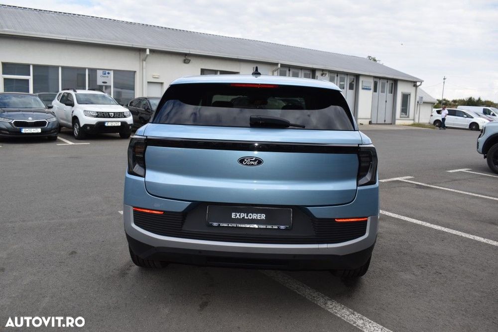 Ford Explorer - 6