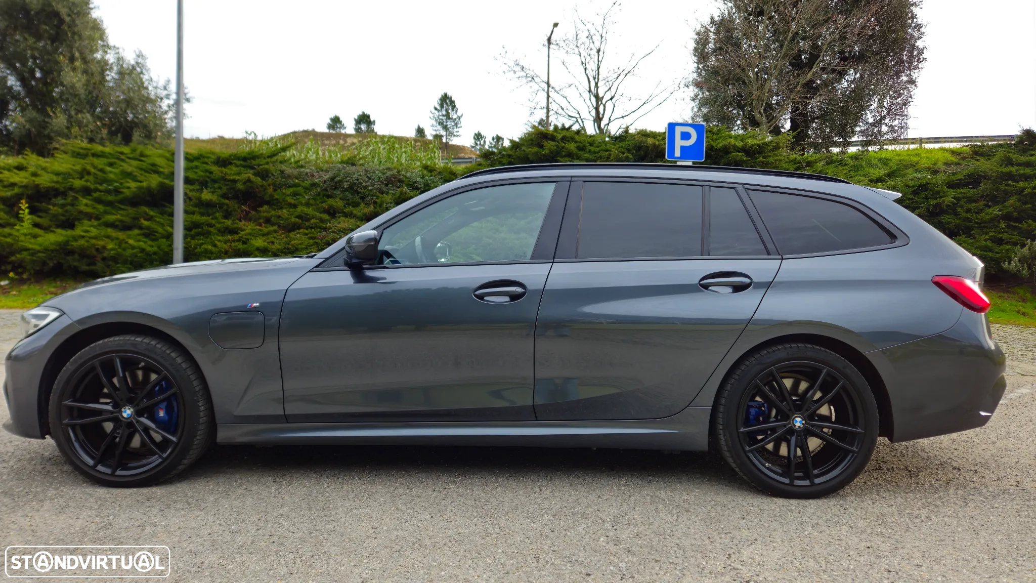BMW 330 e Touring Pack M Auto - 11