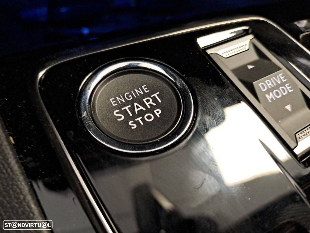 Peugeot 5008 1.5 BlueHDi Allure Pack EAT8 - 17