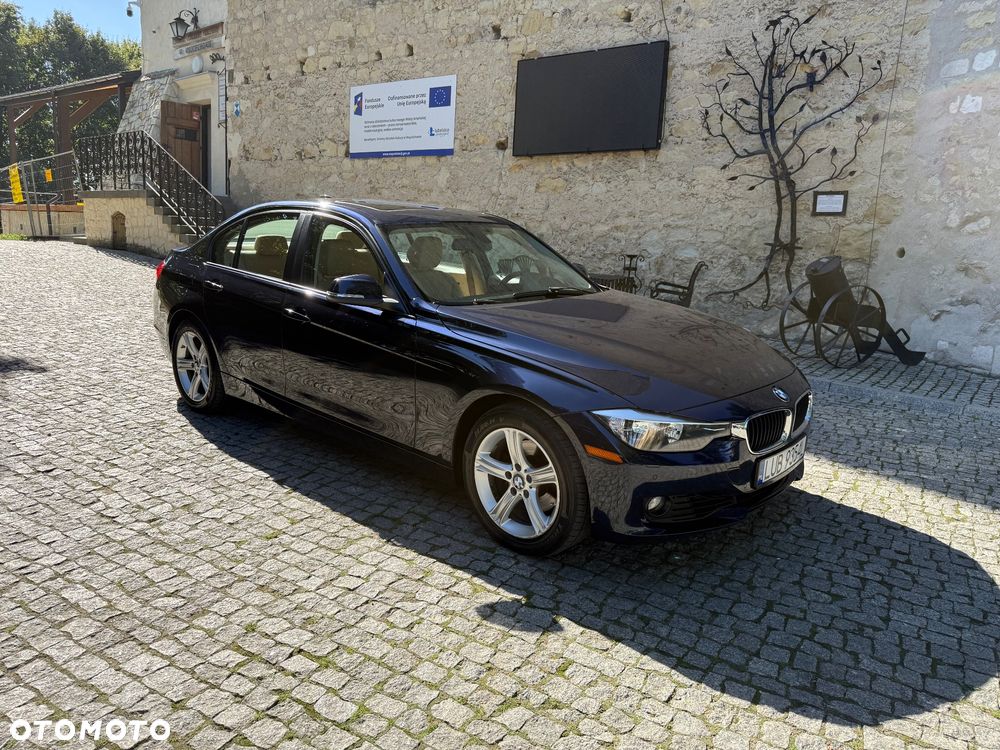 BMW Seria 3 328i xDrive - 1