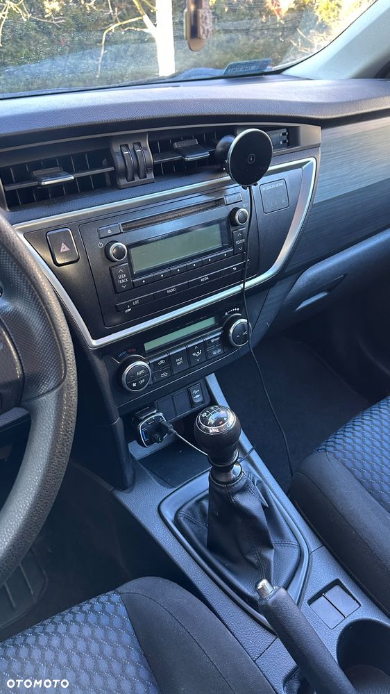 Toyota Auris 1.33 VVT-i Active - 14