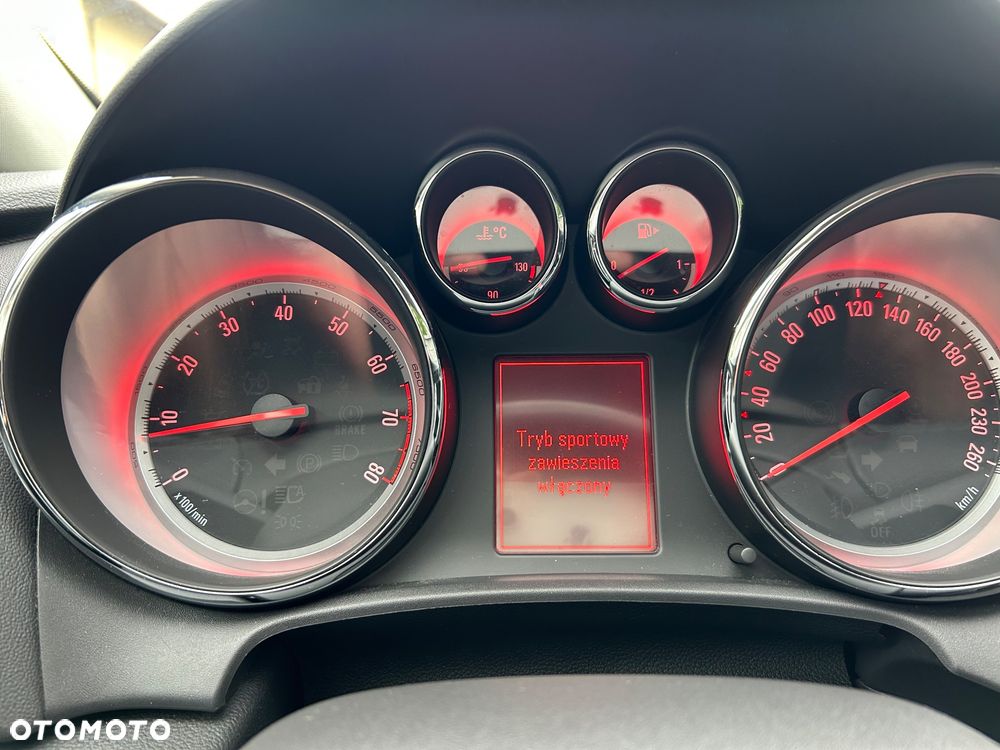 Opel Astra 1.6 T Sport - 17