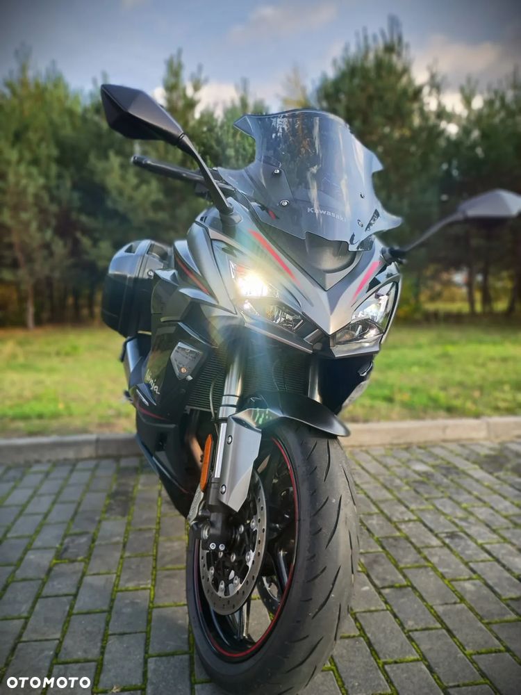 Kawasaki Ninja 1000 SX - 3
