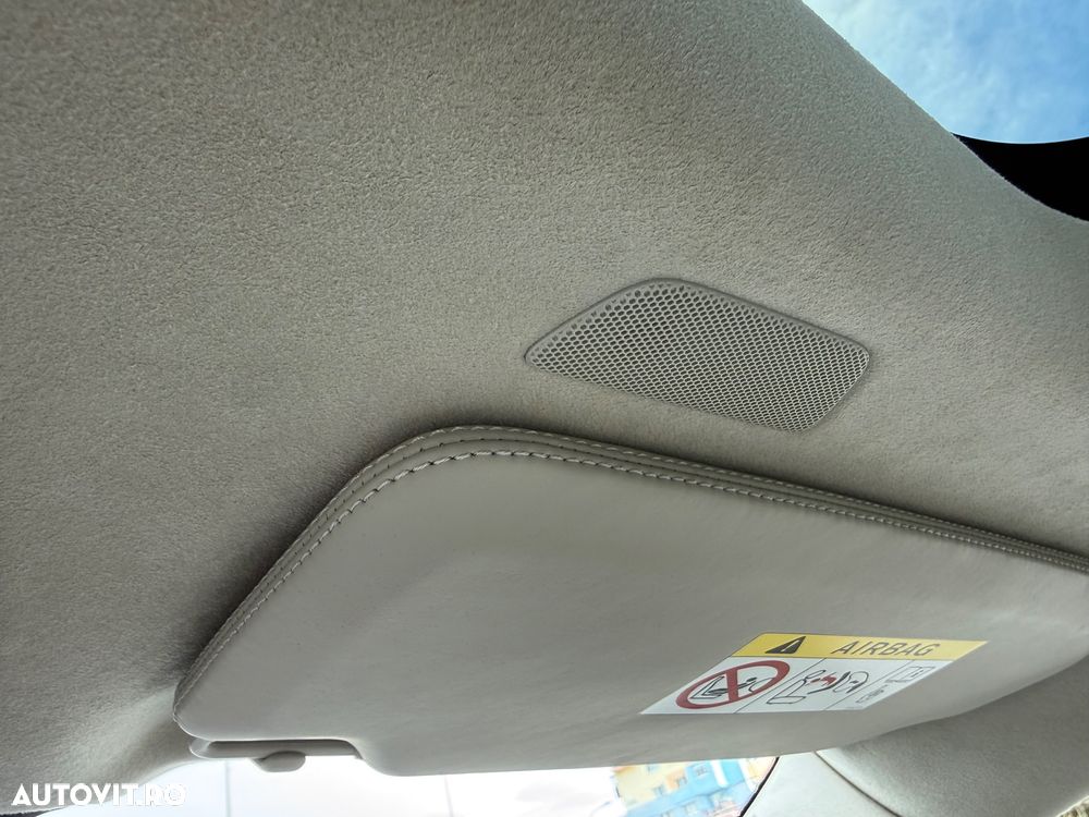 Volvo XC 90 - 35