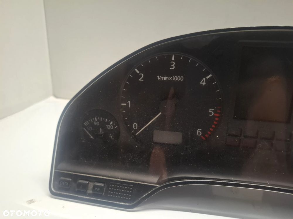 LICZNIK ZEGARY AUDI A8 D2 2.5TDI 4D0919033G SLASK WYSYLKA - 3