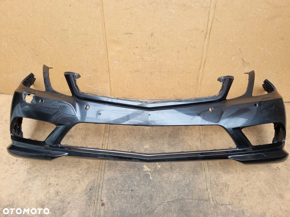 MERCEDES E-KLASA W207 COUPE AMG ZDERZAK PRZÓD