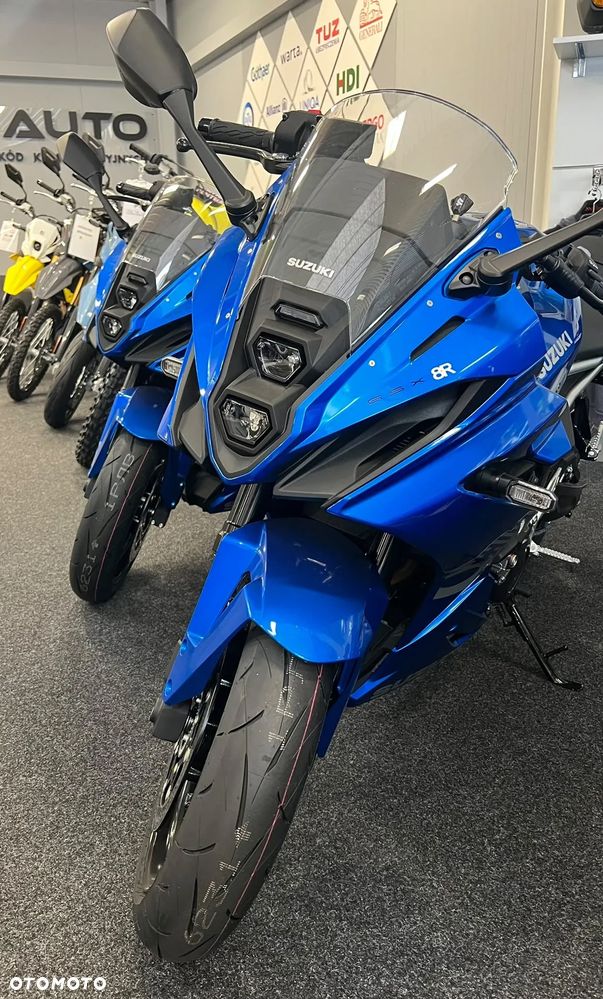 Suzuki GSX-R - 10