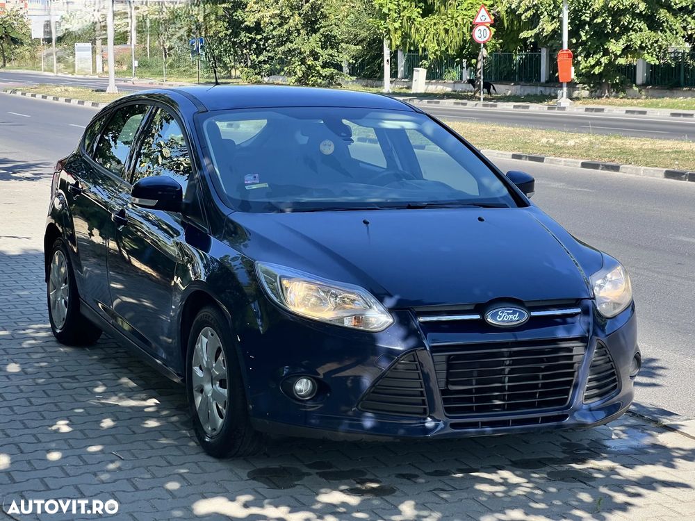 Ford Focus - 1