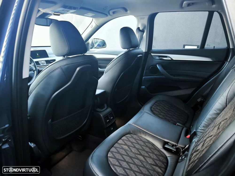 BMW X1 16 d sDrive Line xLine - 30