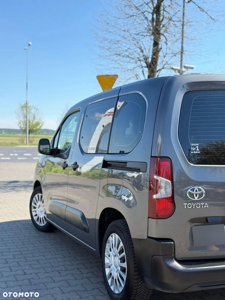 Toyota Proace City Verso 1.2 D-4T Family - 10