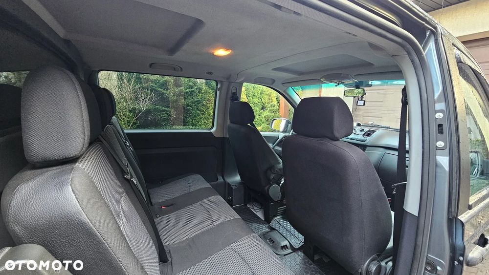 Mercedes-Benz Vito Univan 639.605 - 26
