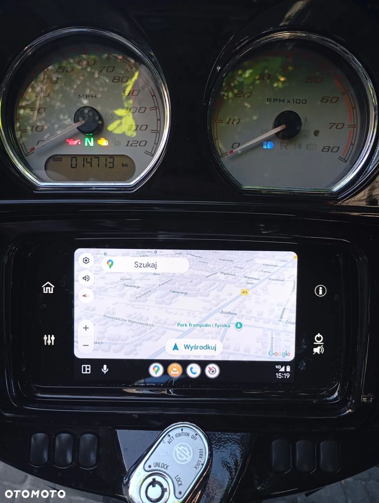 Harley-Davidson Touring Street Glide - 2