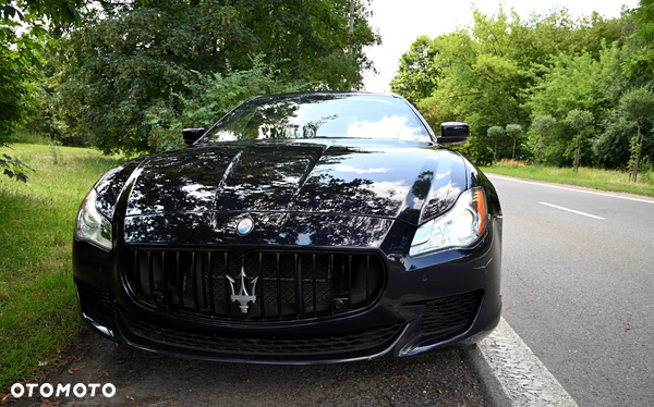 Maserati Quattroporte