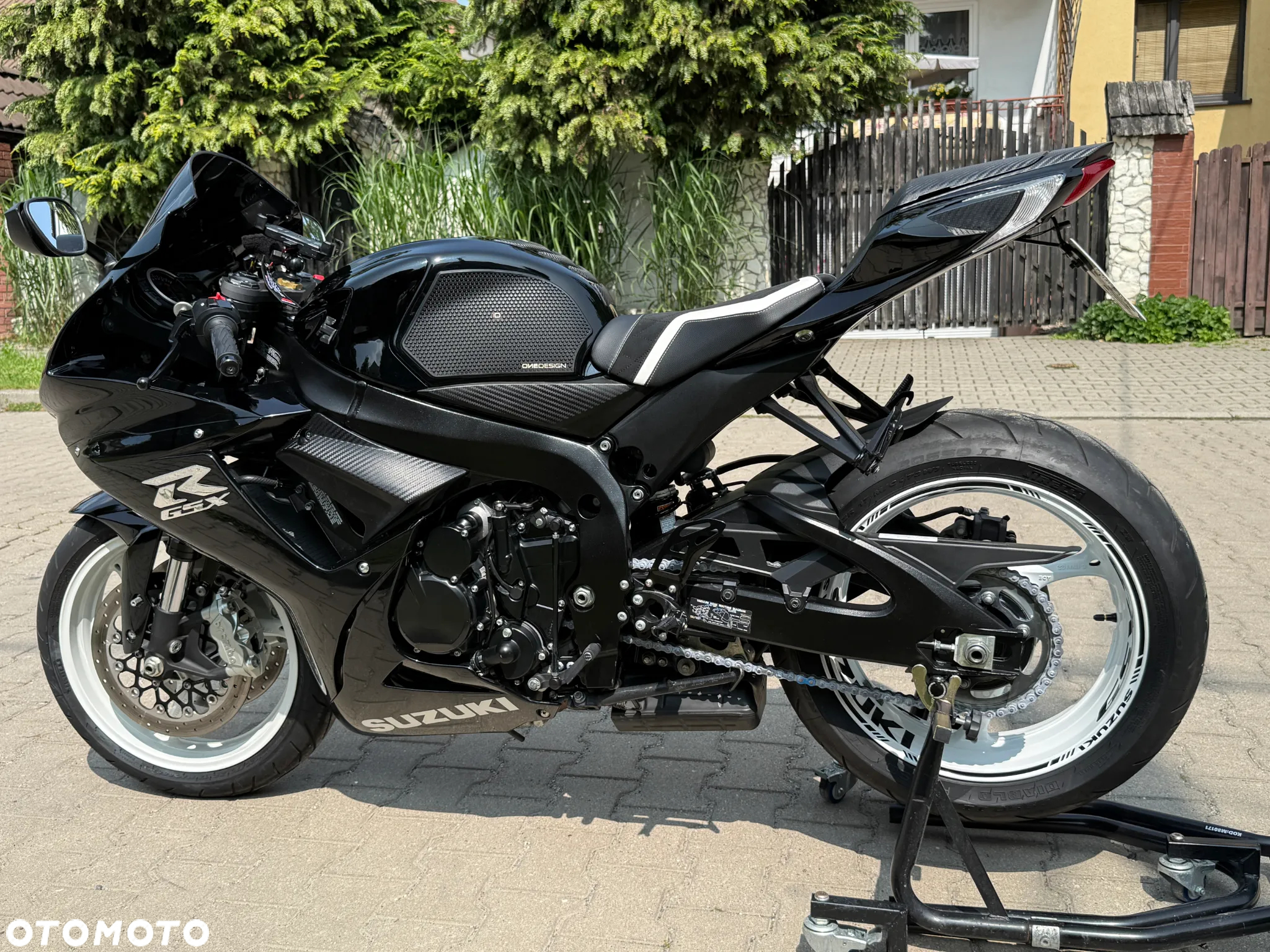 Suzuki GSX-R - 8