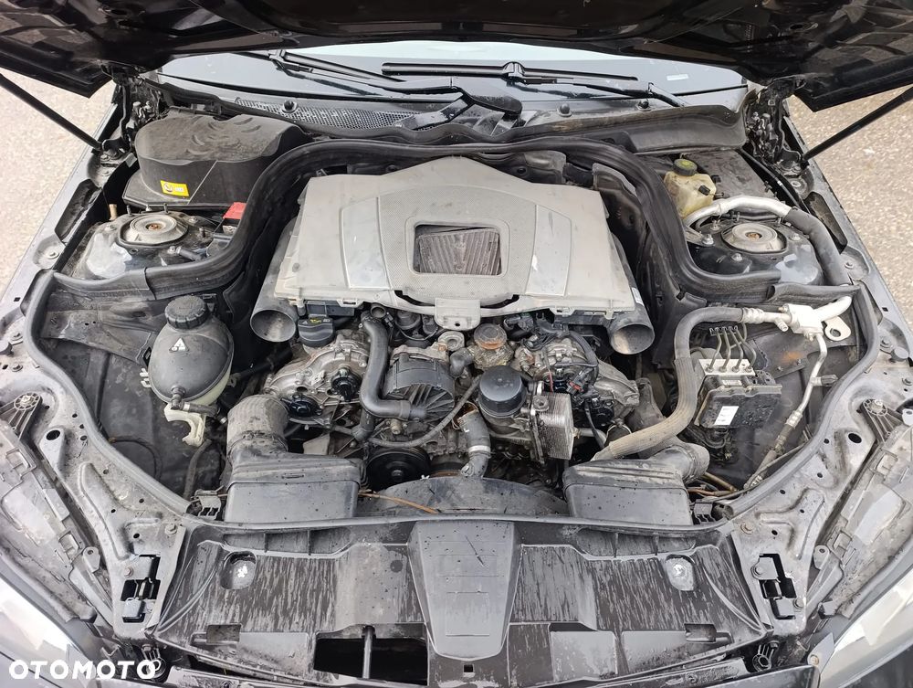 Mercedes-Benz Klasa E 63 AMG S 4Matic AMG Speedshift MCT - 12