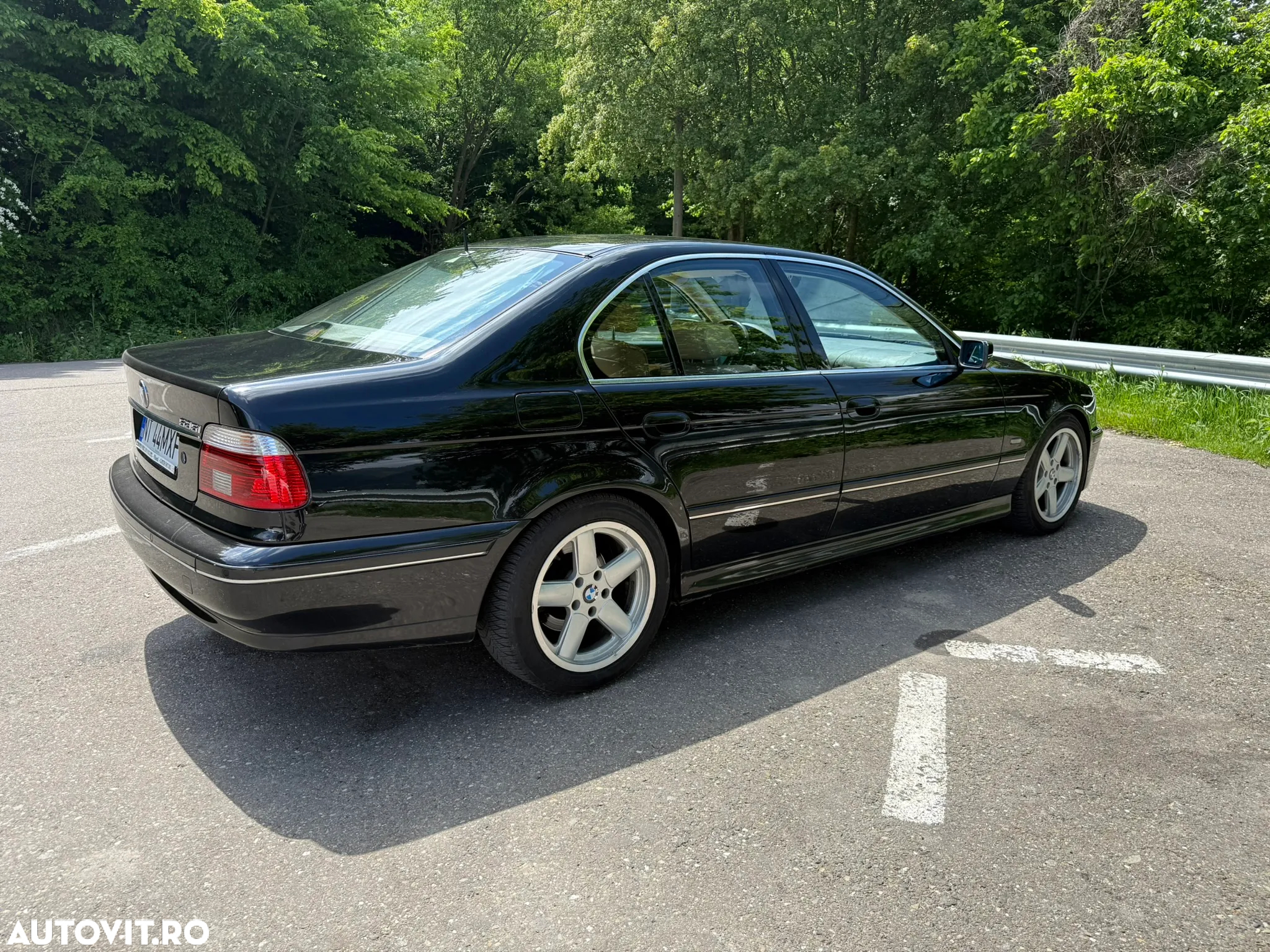 BMW Seria 5 535iA - 2