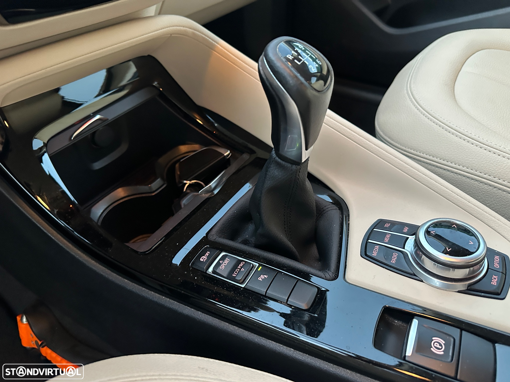 BMW X1 16 d sDrive Pack M - 14