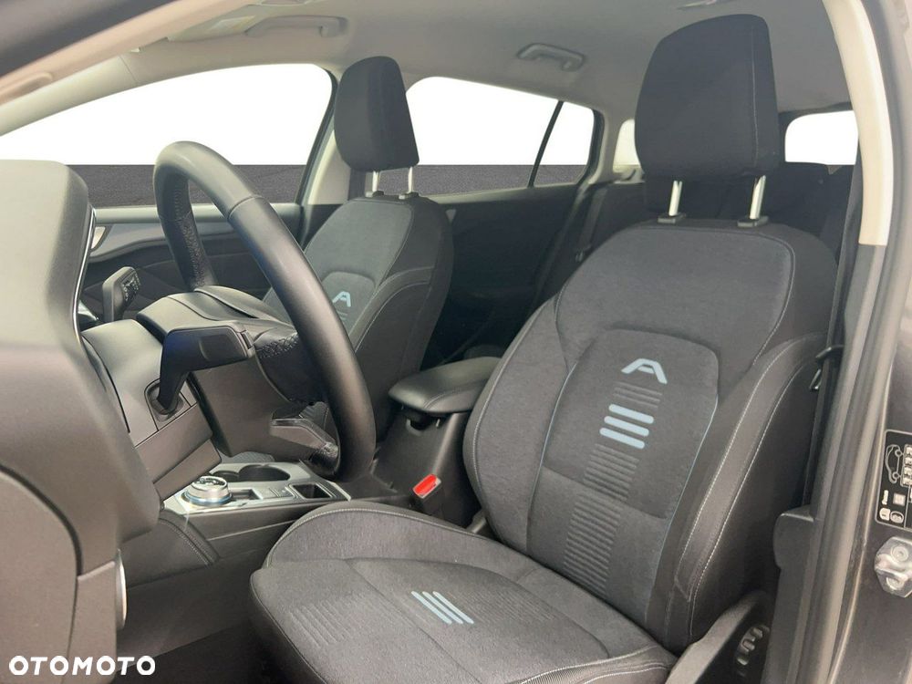 Ford Focus - 17