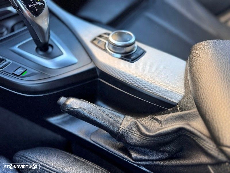 BMW 120 d Pack M Auto - 43