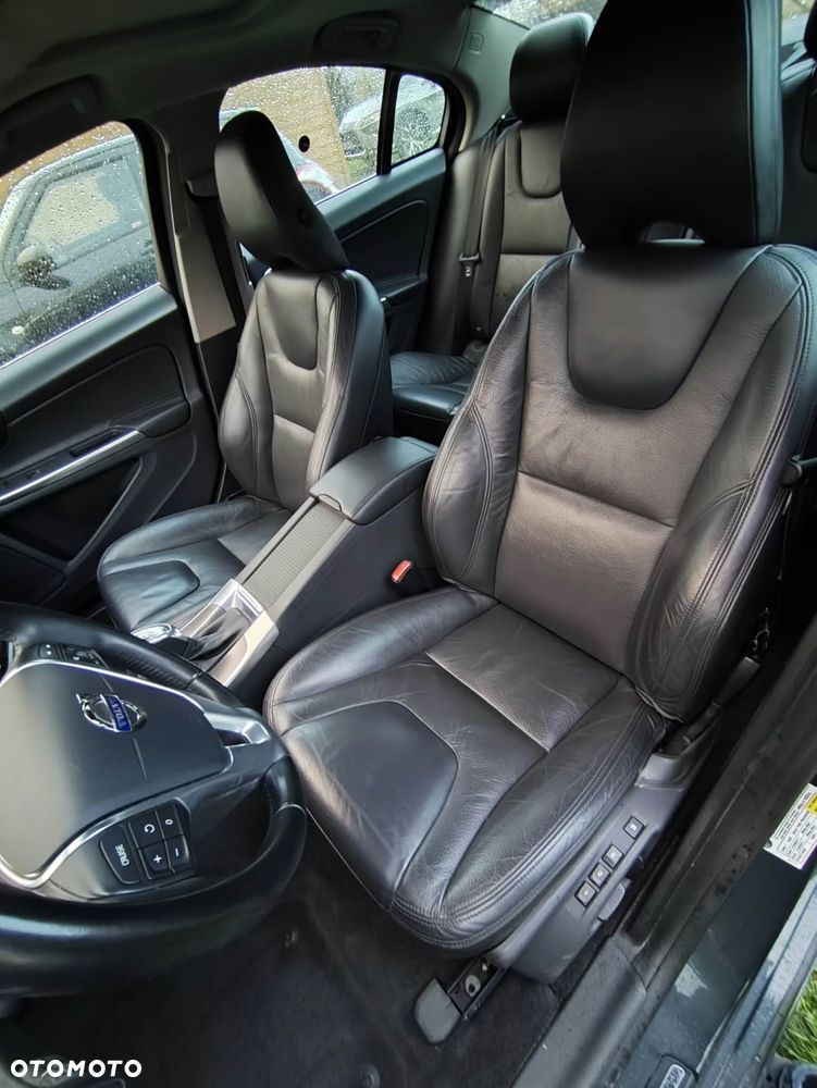 Volvo S60 2.5 T5 AWD - 7