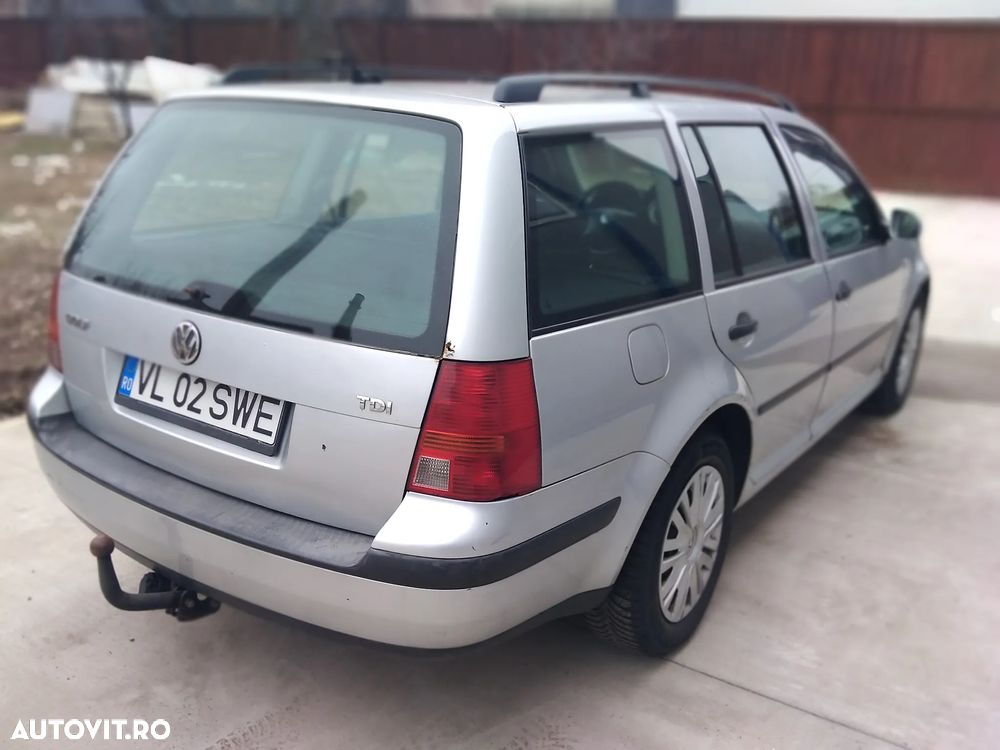 Volkswagen Golf 1.9 TDI Tour - 4
