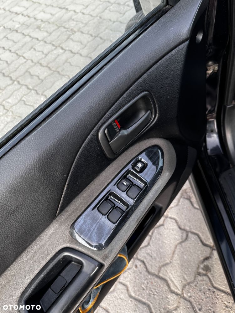 Mitsubishi Lancer 1.6 Comfort - 16