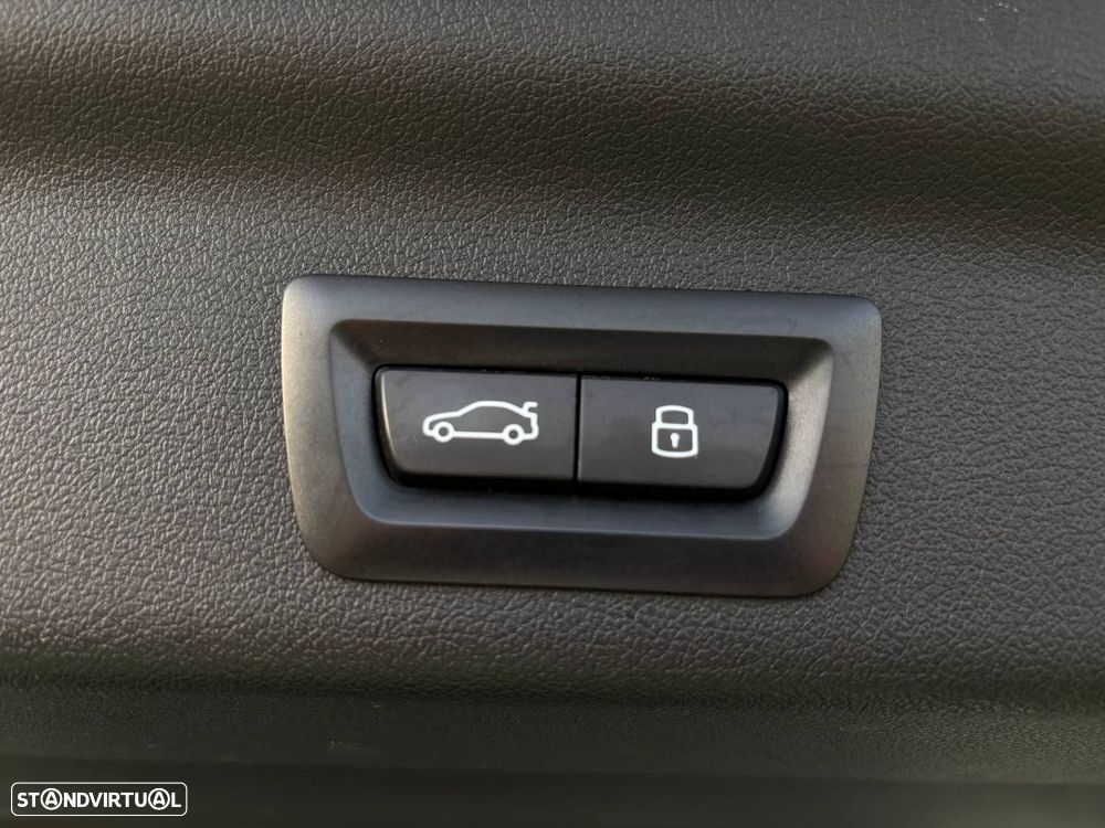 BMW iX1 xDrive30 xLine - 31