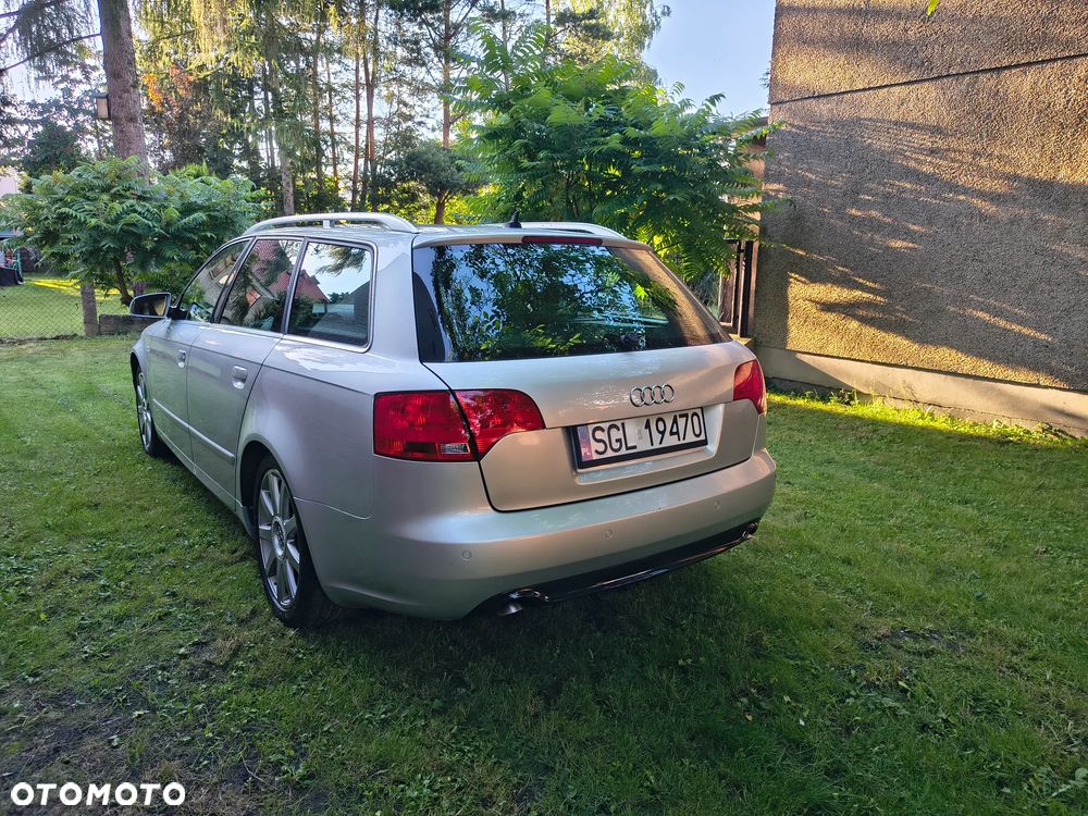 Audi A4 Avant 2.0 TDI DPF - 5