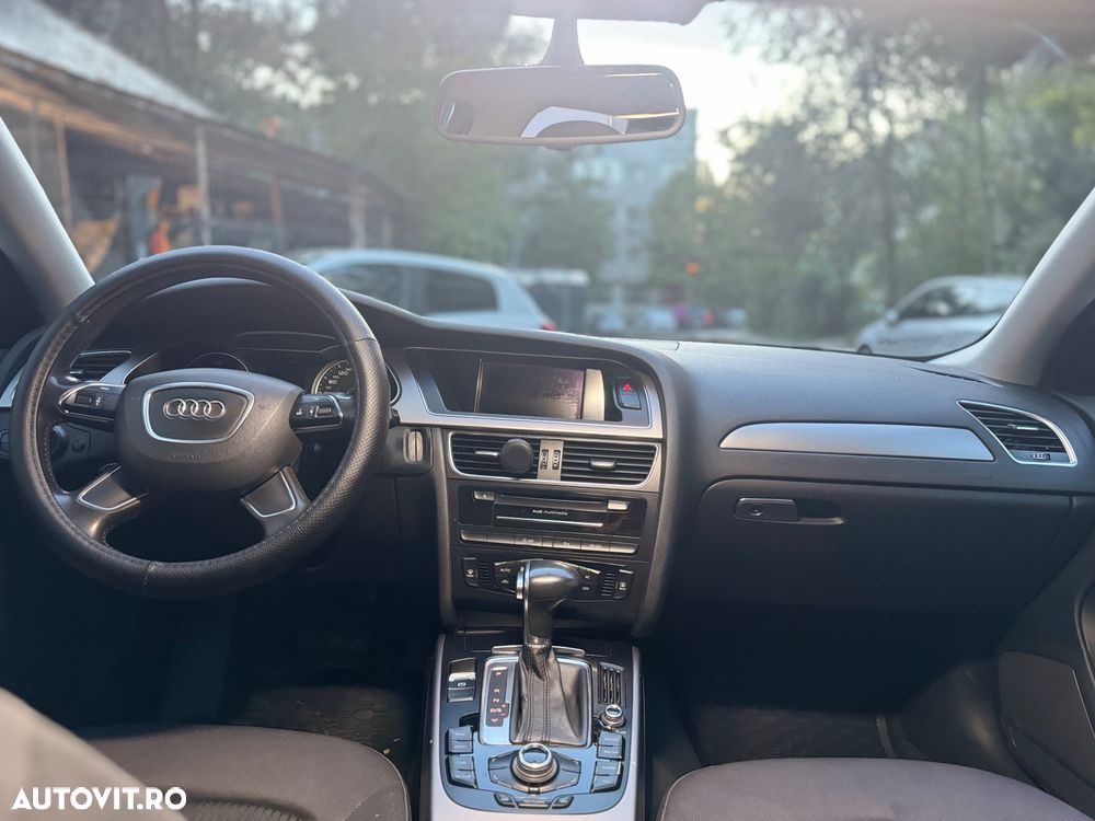 Audi A4 - 4