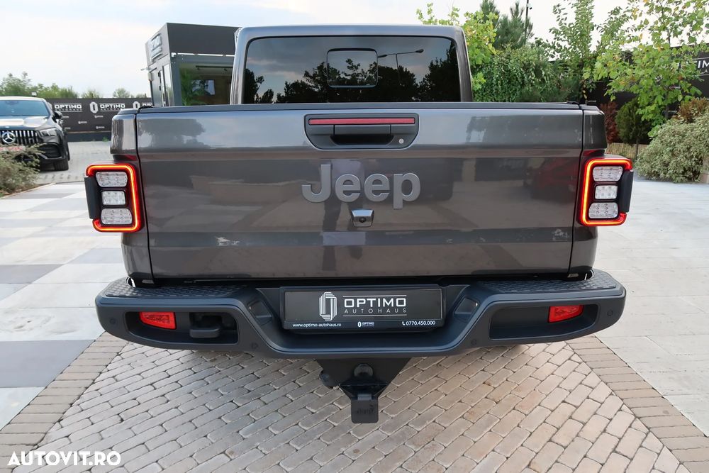 Jeep Gladiator 3.0L V6 Diesel AT8 4x4 264 CP Launch Edition - 6